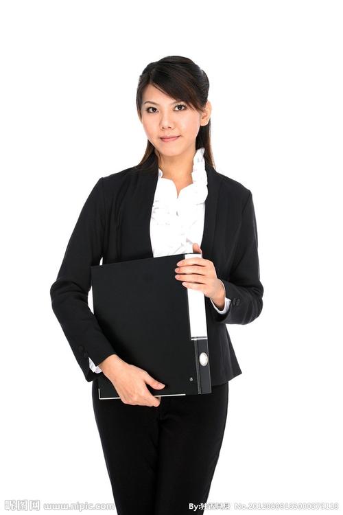 邓子州 视觉与舞美负责人